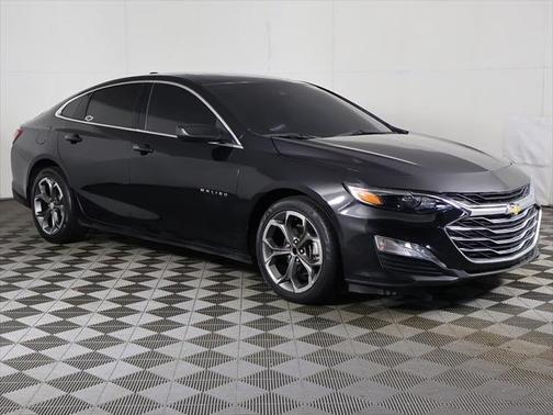 2022 Chevrolet Malibu FWD LT