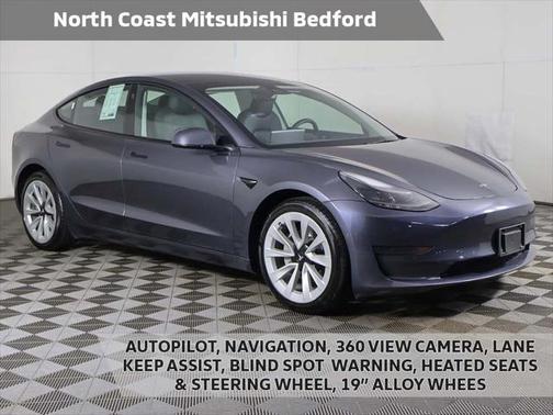 2022 Tesla Model 3 Standard Range