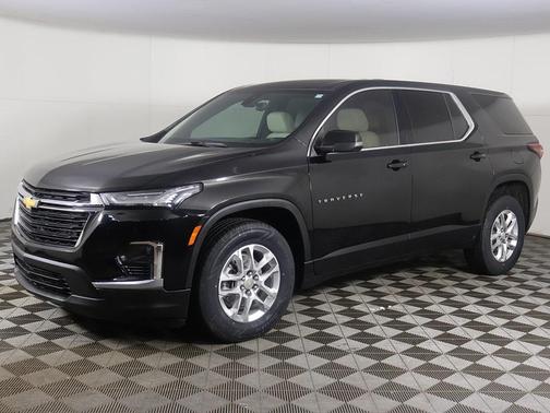 2022 Chevrolet Traverse LS