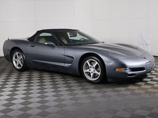 2003 Chevrolet Corvette Base
