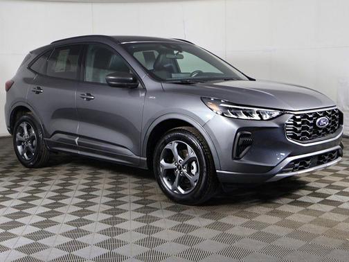Carbonized Gray Metallic 2024 Ford Escape ST-Line