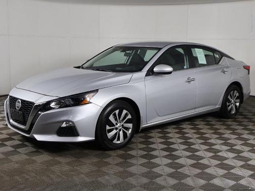 2022 Nissan Altima S FWD