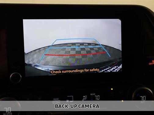 Midnight Black Metallic 2024 Toyota Highlander LE