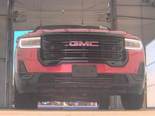 2023 GMC Acadia FWD SLE