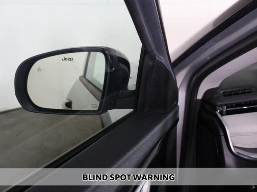 Billet Silver Metallic Clearcoat 2022 Jeep Compass Limited