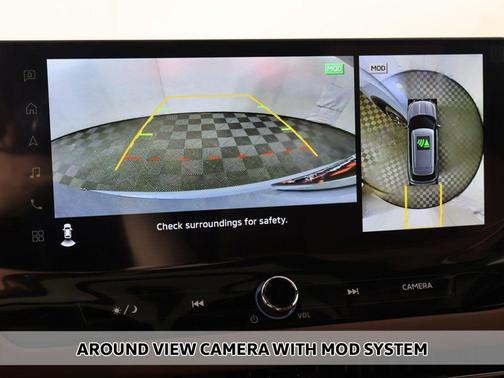 Moonstone Gray Metallic W/ Black Roof 2026 Mitsubishi Outlander SEL 1.5T S-AWC