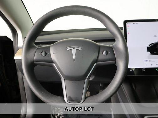 Solid Black 2023 Tesla Model 3 Standard Range