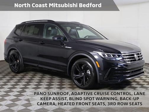 Deep Black 2023 Volkswagen Tiguan 2.0T SE R-Line Black