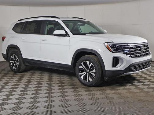 2024 Volkswagen Atlas 2.0T SE