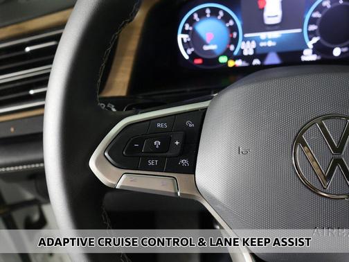 2024 Volkswagen Atlas 2.0T SE