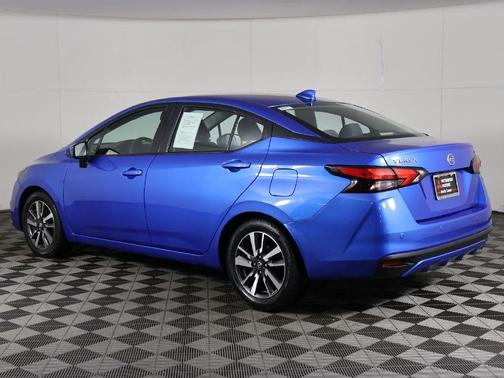 2021 Nissan Versa 1.6 SV