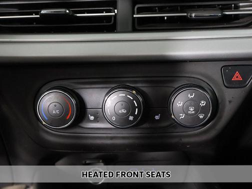 Sterling Gray Metallic 2024 Chevrolet Trax LS