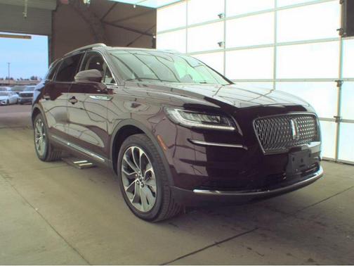 2022 Lincoln Nautilus Reserve