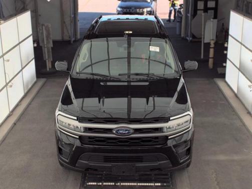 Agate Black Metallic 2023 Ford Expedition XLT