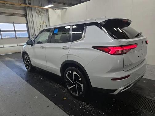2024 Mitsubishi Outlander SE 2.5 2WD