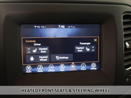Diamond Black Crystal Pearlcoat 2019 Jeep Compass Latitude