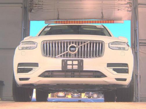 2024 Volvo XC90 Recharge Plug-In Hybrid T8 Plus 6-Seater