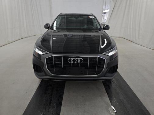 2023 Audi Q8 55 Prestige
