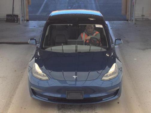 Deep Blue Metallic 2021 Tesla Model 3 Standard Range Plus
