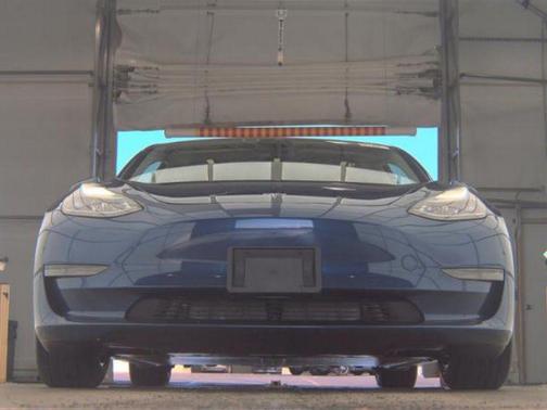 Deep Blue Metallic 2021 Tesla Model 3 Standard Range Plus