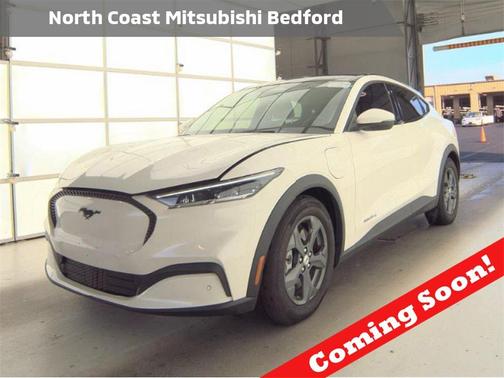 2022 Ford Mustang Mach-E Select