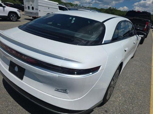 Stellar White Metallic 2024 Lucid Air Touring