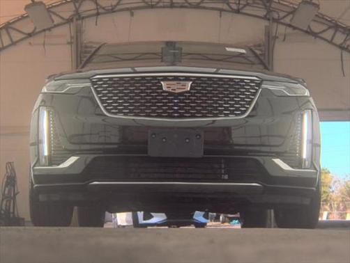 2023 Cadillac XT6 Premium Luxury FWD