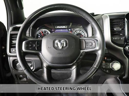 Diamond Black Crystal Pearlcoat 2023 RAM 1500 Laramie