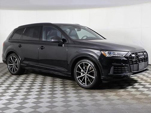 2022 Audi Q7 55 Prestige