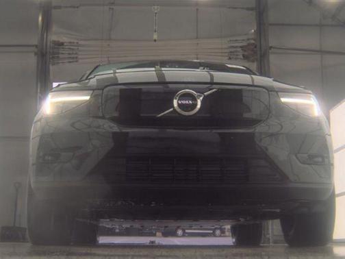 2023 Volvo C40 Recharge Pure Electric Twin Plus