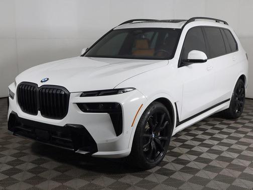 2024 BMW X7 xDrive40i