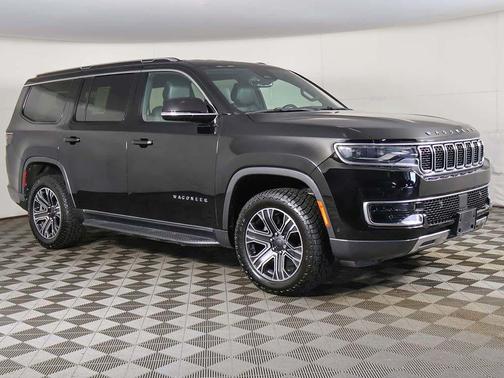 Diamond Black Crystal Pearl 2022 Jeep Wagoneer Series III