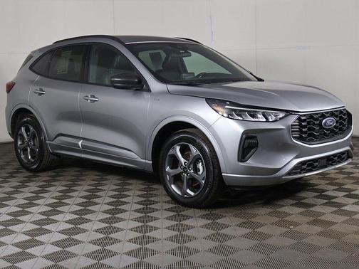 Silver Metallic 2024 Ford Escape ST-Line