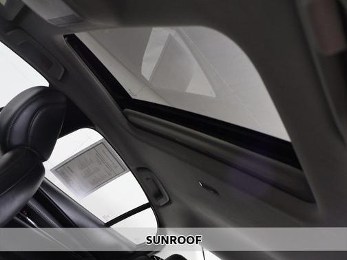 2022 Mazda Mazda3 AWD w/Premium Package