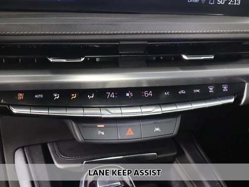 Argent Silver Metallic 2024 Cadillac XT4 Premium Luxury