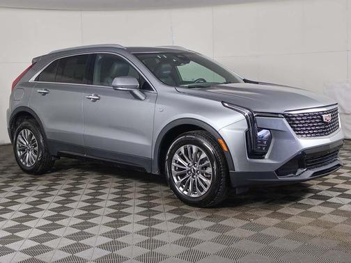 Argent Silver Metallic 2024 Cadillac XT4 Premium Luxury