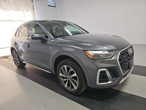 2022 Audi Q5 45 S line Premium