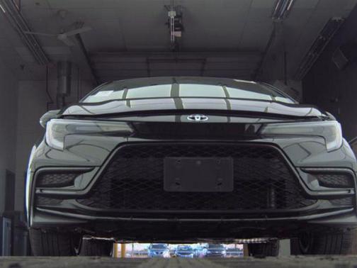 Midnight Black Metallic 2024 Toyota Corolla SE