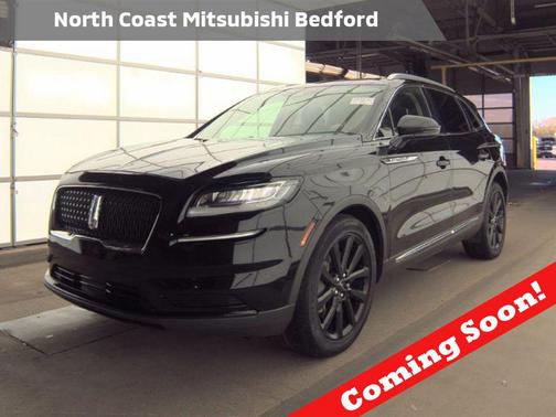 Infinite Black Metallic Clearcoat 2023 Lincoln Nautilus Reserve