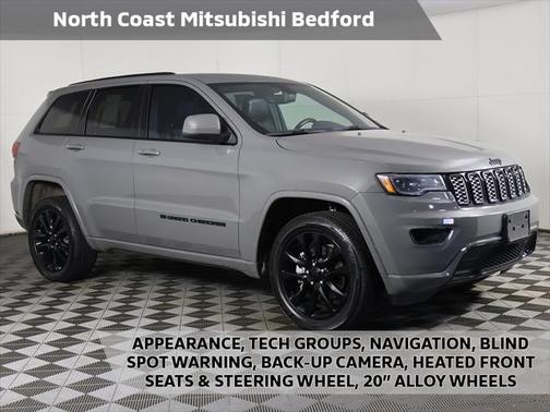 2022 Jeep Grand Cherokee Laredo