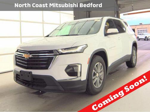 Summit White 2023 Chevrolet Traverse LT Leather