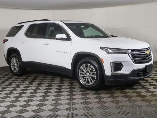 Summit White 2023 Chevrolet Traverse LT Leather