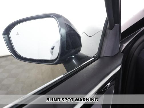 Graphite Gray 2026 Mitsubishi Outlander LE S-AWC
