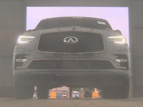 2024 INFINITI QX80 SENSORY AWD