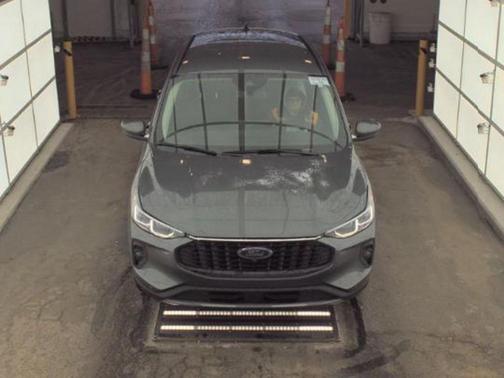 2025 Ford Escape PHEV SE