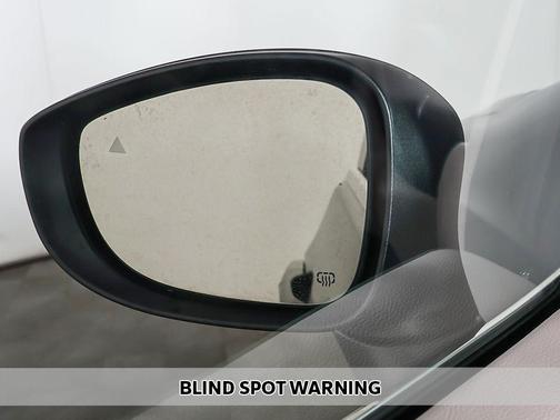 Granite Crystal Metallic Clearcoat 2023 Chrysler Pacifica Touring L