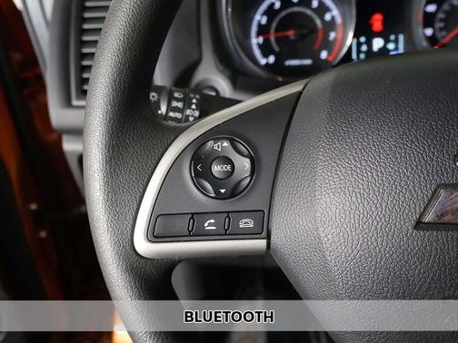 Sunshine Orange Metallic 2024 Mitsubishi Outlander Sport 2.0 ES