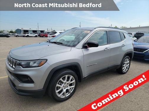 2022 Jeep Compass Latitude Lux