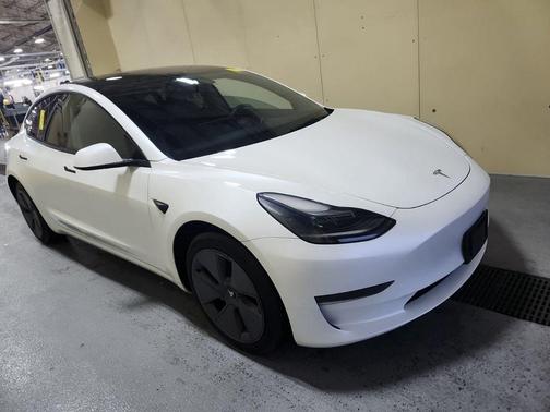 2023 Tesla Model 3 Standard Range