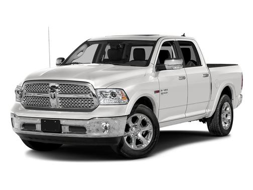 Bright Silver Metallic Clearcoat 2017 RAM 1500 Laramie